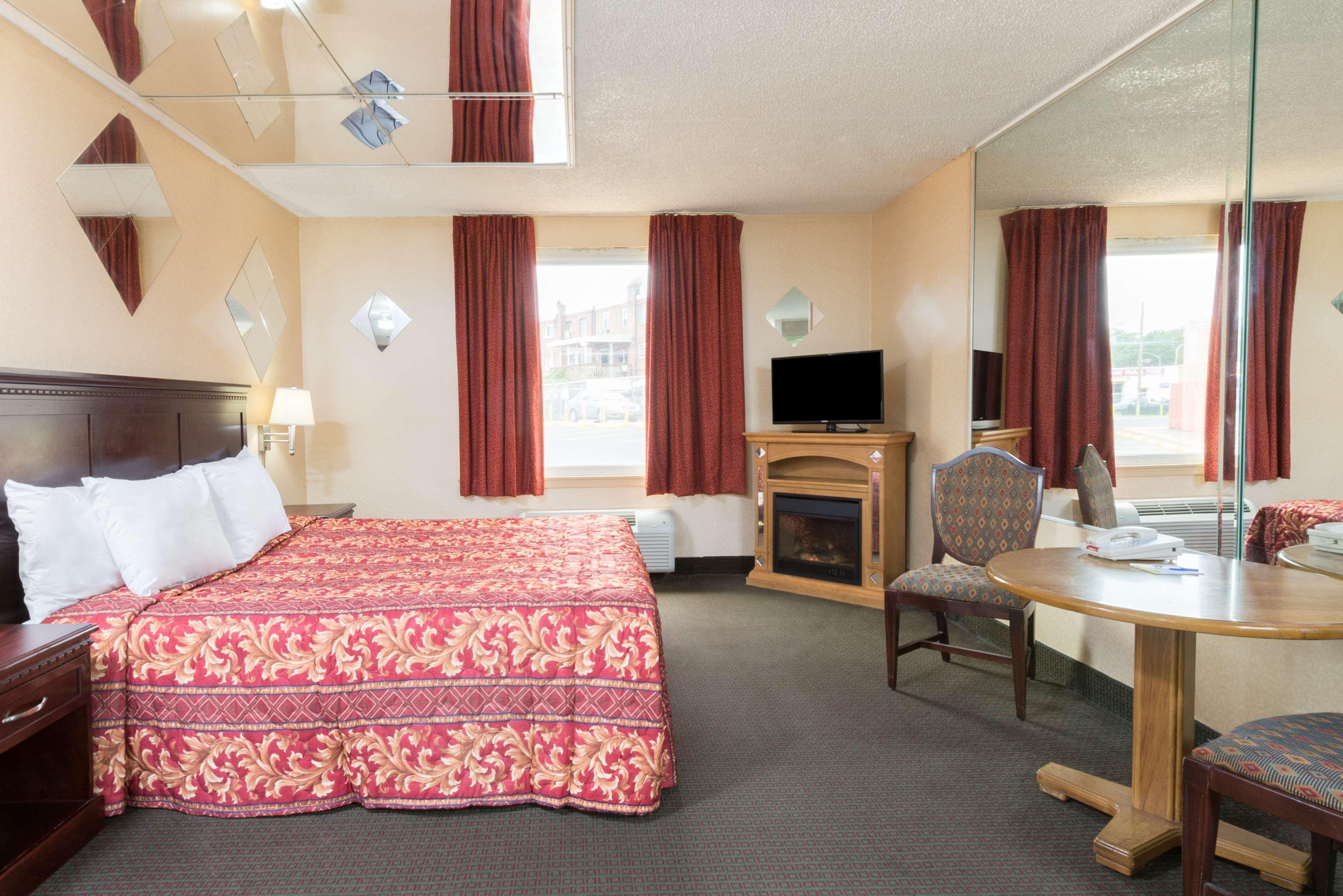 Rodeway Inn Philadelphia Exterior photo