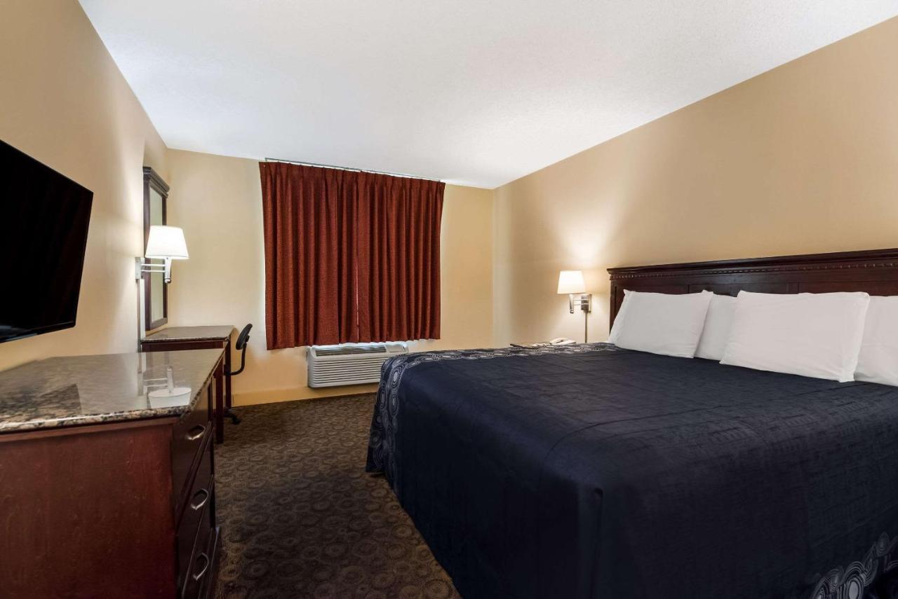 Rodeway Inn Philadelphia Exterior photo