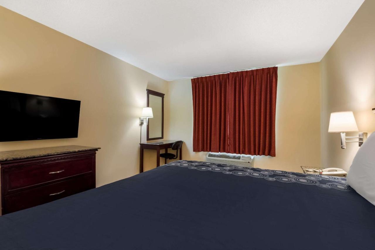 Rodeway Inn Philadelphia Exterior photo