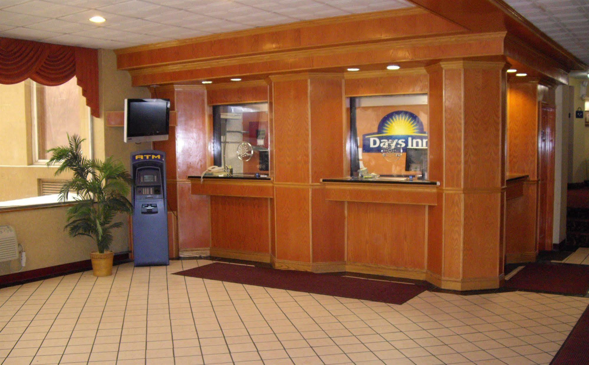 Rodeway Inn Philadelphia Exterior photo